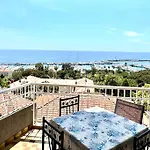 Apartment Bilocale Vista Mare E Parcheggio Privato