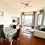 Apartment Bilocale Vista Mare E Parcheggio Privato